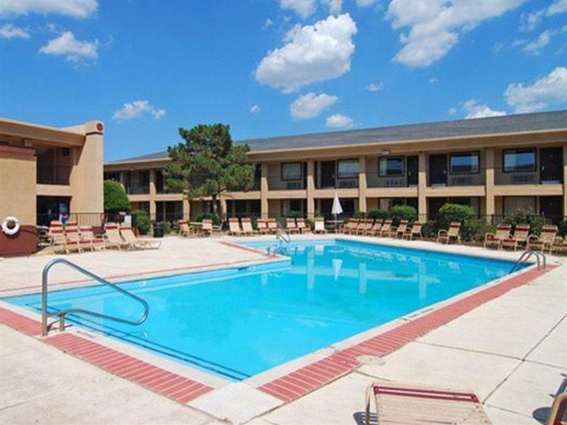 Red Roof Inn & Suites Oklahoma City Southwest Létesítmények fotó