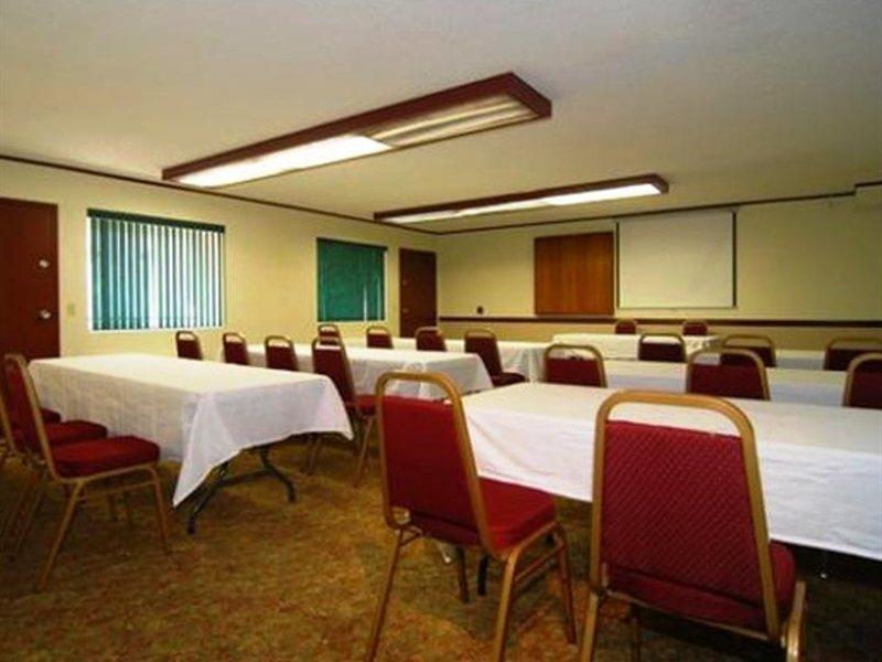 Red Roof Inn & Suites Oklahoma City Southwest Üzleti fotó